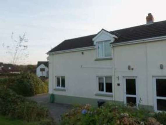 1 bedroom Property t...